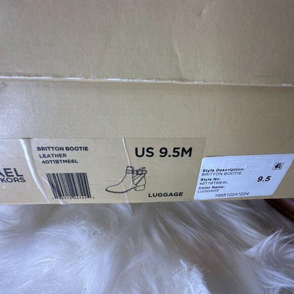MICHAEL KORS ✨ NEW ✨ BRITTON BOOTIE Size 9.5 - Picture 4 of 7